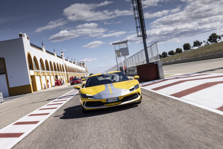 Ferrari 296GTB: l’abbiamo guidata in anteprima