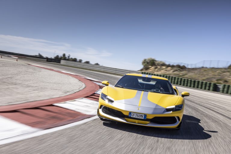 Ferrari 296GTB: l’abbiamo guidata in anteprima