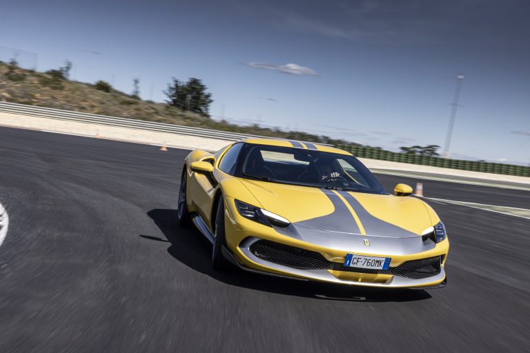 Ferrari 296GTB: l’abbiamo guidata in anteprima