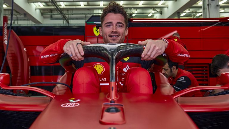 F1 GP del Bahrain 2022: pole position di Leclerc su Ferrari