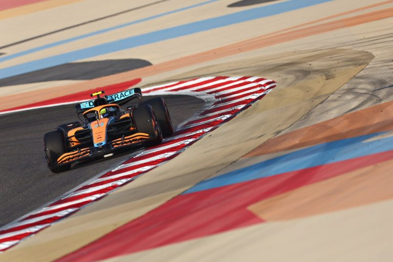 F1 GP del Bahrain 2022: pole position di Leclerc su Ferrari