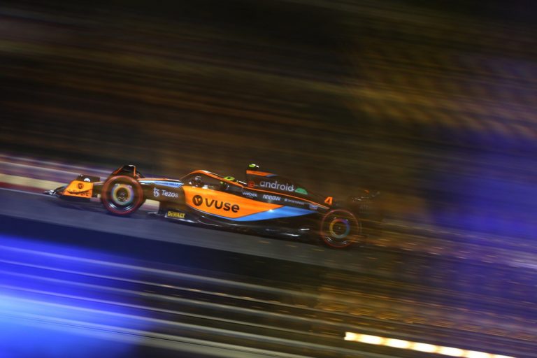 F1 GP del Bahrain 2022: pole position di Leclerc su Ferrari