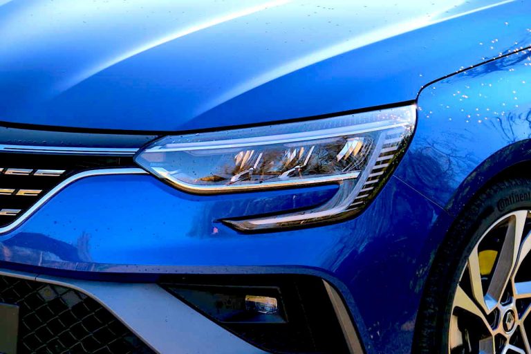 Renault Mégane E-Tech ibrida plug-in: la prova di redazione