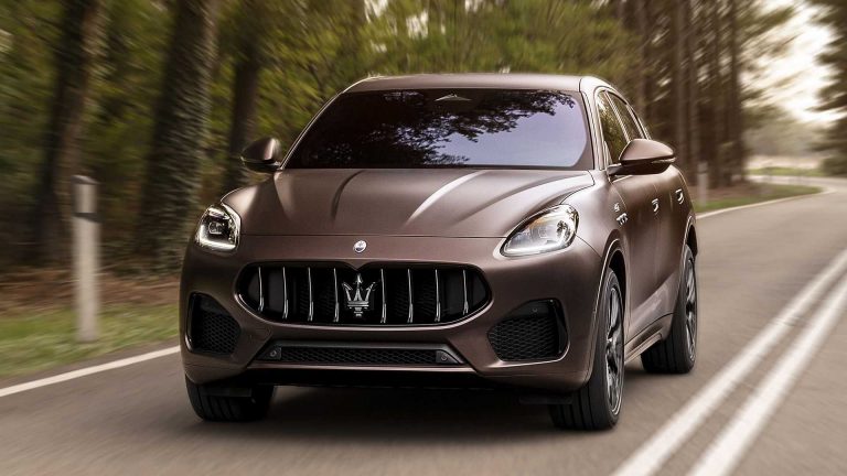 Maserati Grecale: immagini ufficiali