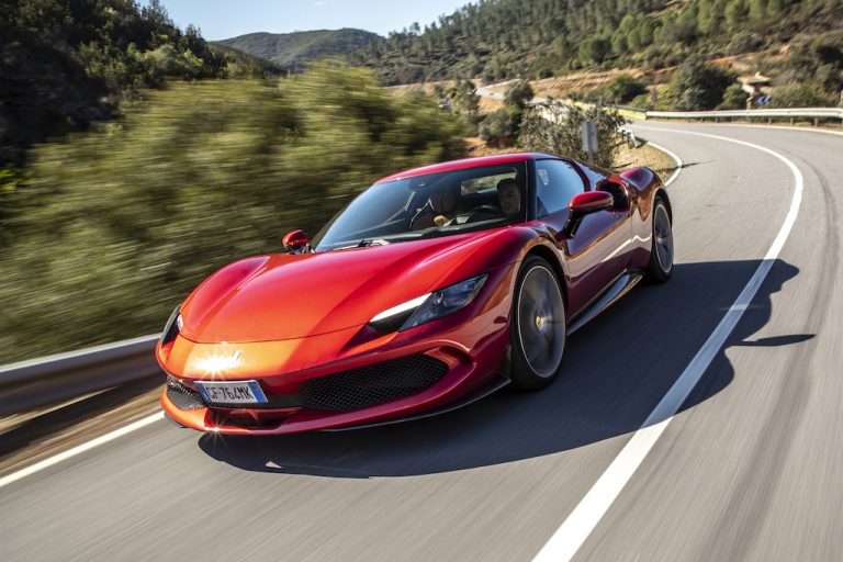 Ferrari 296GTB: l’abbiamo guidata in anteprima