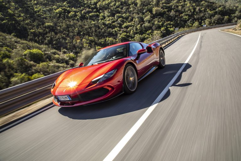 Ferrari 296GTB: l’abbiamo guidata in anteprima