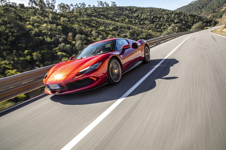 Ferrari 296GTB: l’abbiamo guidata in anteprima