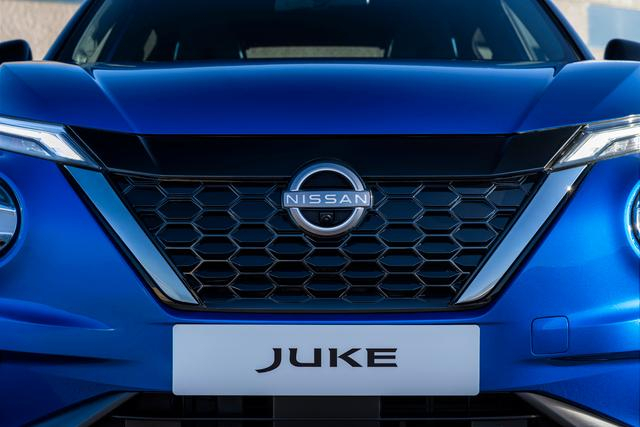 Nissan Juke Hybrid: le immagini ufficiali