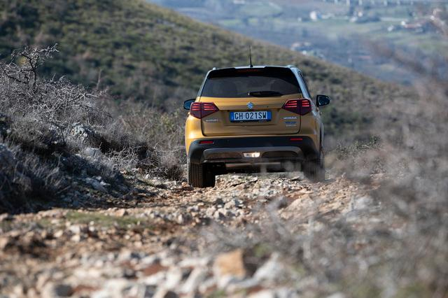 Suzuki Vitara 1.5 140 V: primo contatto