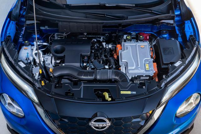 Nissan Juke Hybrid: le immagini ufficiali