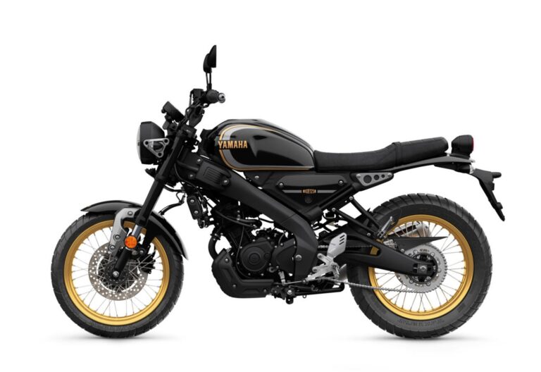 Yamaha XSR125 Legacy: le foto