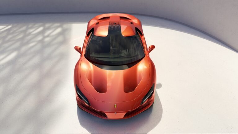 Ferrari SP48 Unica: immagini ufficiali