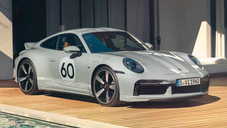 Porsche 911 Sport Classic: immagini ufficiali