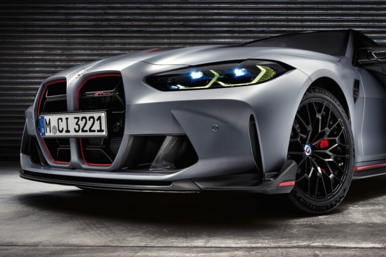 Bmw M4 CSL 2022: immagini ufficiali