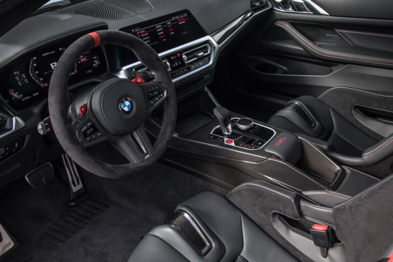 Bmw M4 CSL 2022: immagini ufficiali