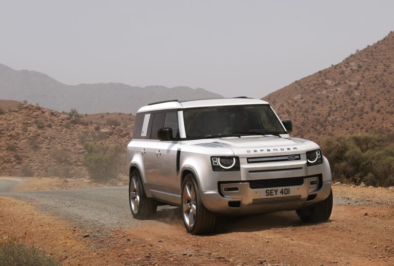 Land Rover Defender 130