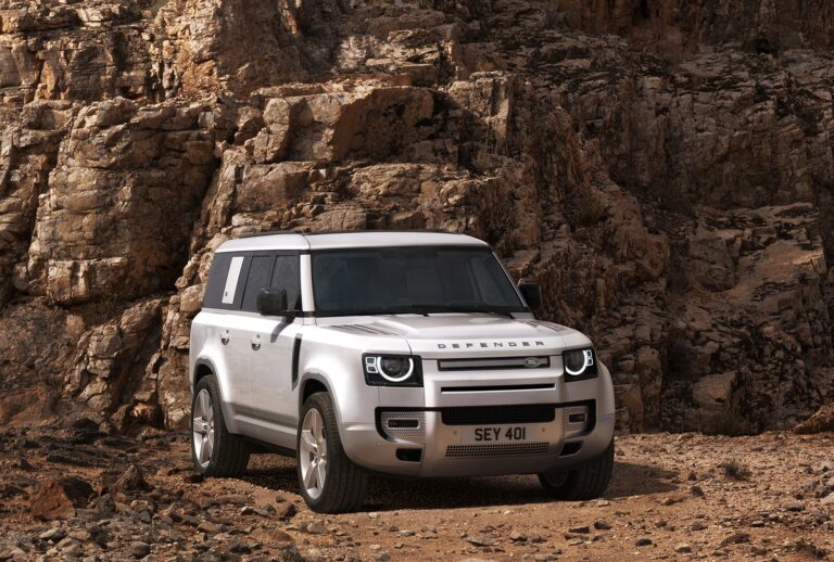 Land Rover Defender 130