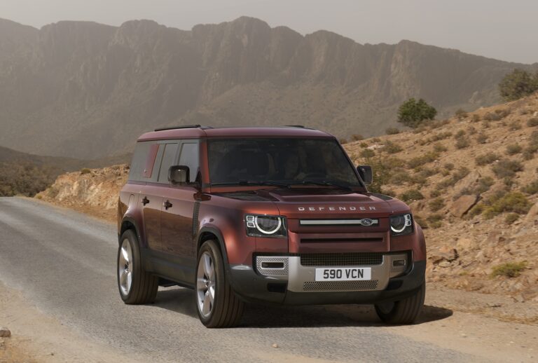 Land Rover Defender 130