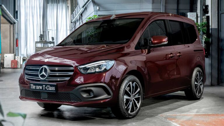 Mercedes Classe T: spazio per famiglia e tempo libero