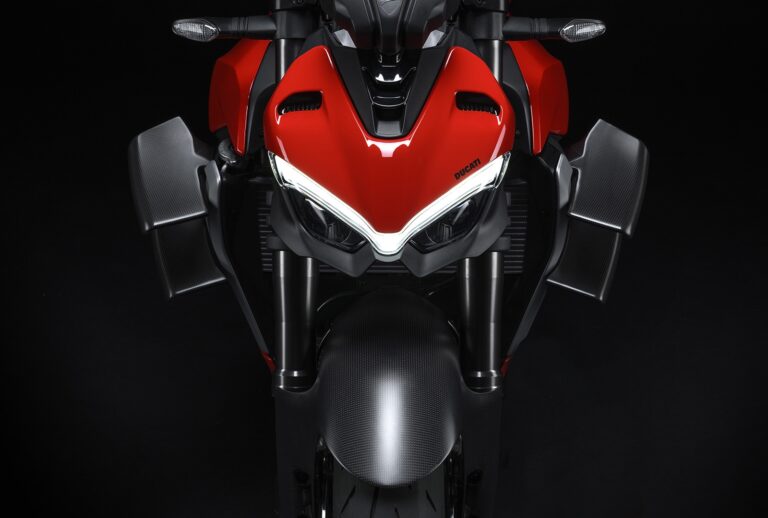 Ducati Streetfighter V2: accessori Performance