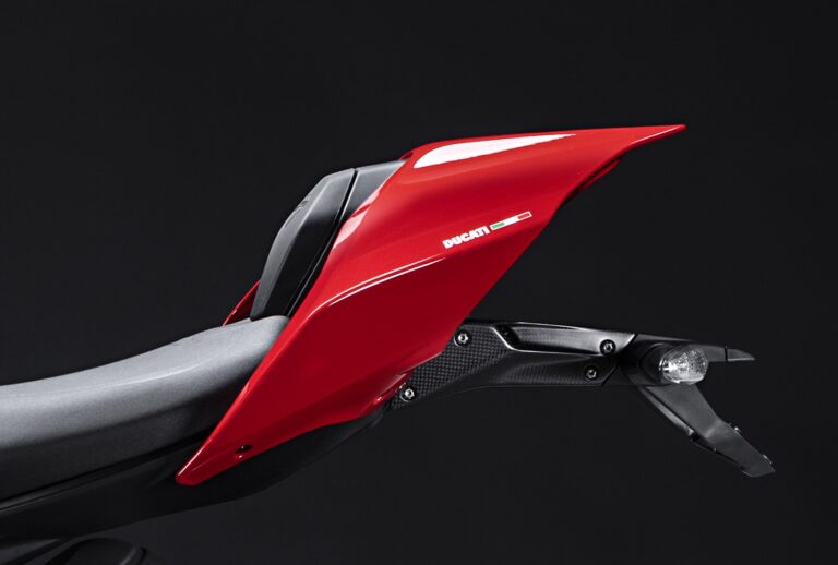 Ducati Streetfighter V2: accessori Performance