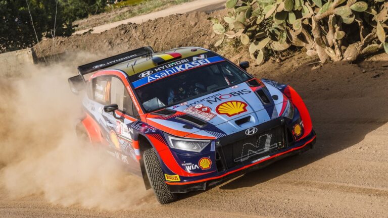 WRC Rally Italia: dopo 7 speciali comanda Lappi