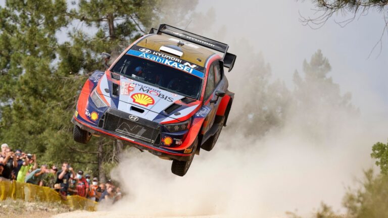 WRC Rally Italia: dopo 7 speciali comanda Lappi