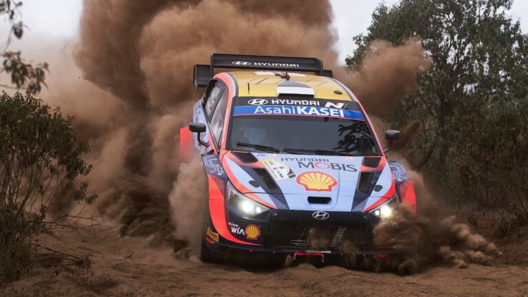 WRC Safari Rally: guarda la gallery