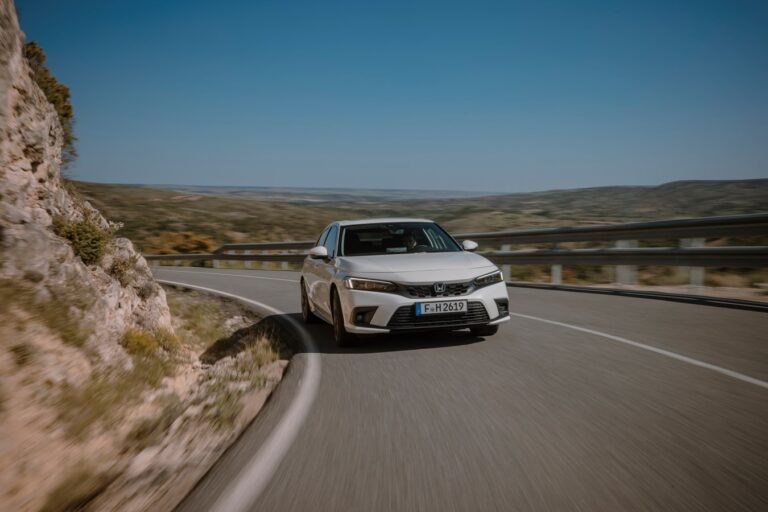 Honda Civic e:HEV: guarda le foto della presentazione internazionale