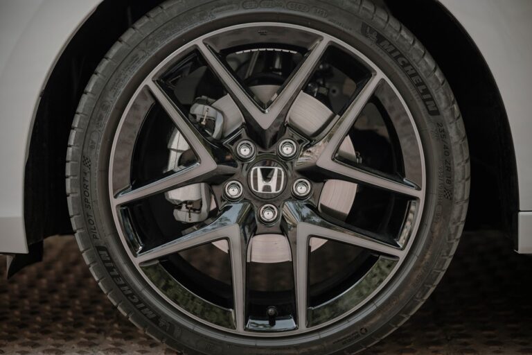Honda Civic e:HEV: guarda le foto della presentazione internazionale