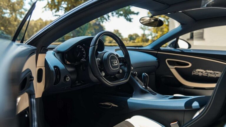 Bugatti Chiron L'Ebé: le immagini