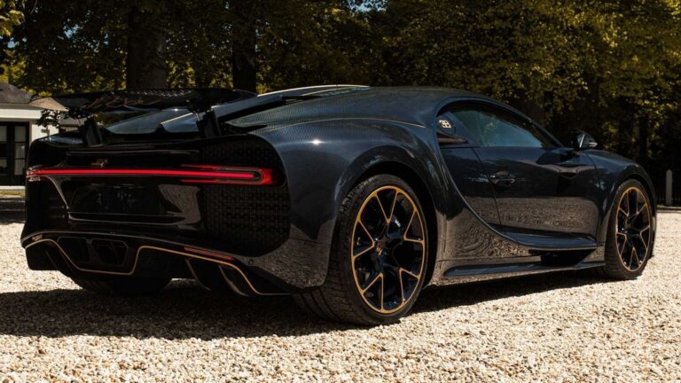 Bugatti Chiron L'Ebé: le immagini
