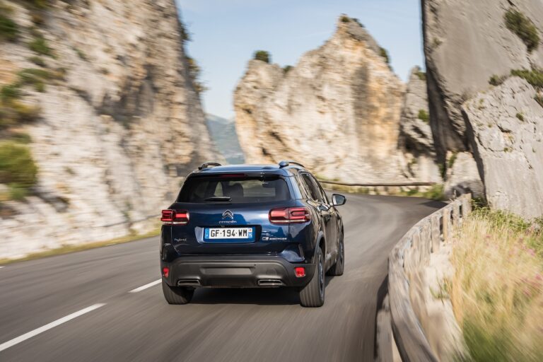 Citroen C5 Aircross: ha più carattere e il listino parte da 29.700 euro