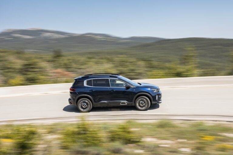 Citroen C5 Aircross: ha più carattere e il listino parte da 29.700 euro