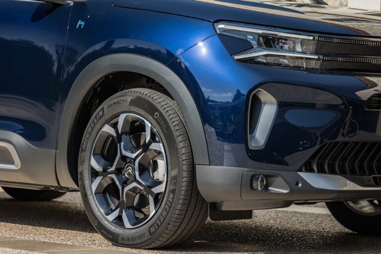 Citroen C5 Aircross: ha più carattere e il listino parte da 29.700 euro