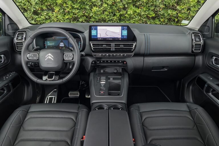 Citroen C5 Aircross: ha più carattere e il listino parte da 29.700 euro