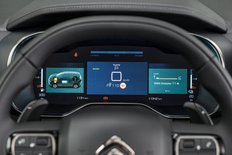Citroen C5 Aircross: ha più carattere e il listino parte da 29.700 euro