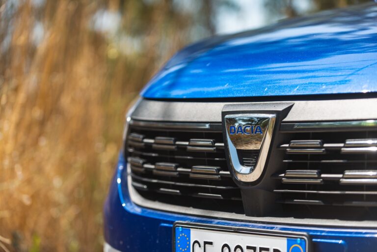 Dacia Sandero: la gallery con Streetway e Stepway