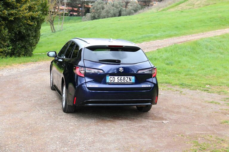 Suzuki Swace in prova: le immagini