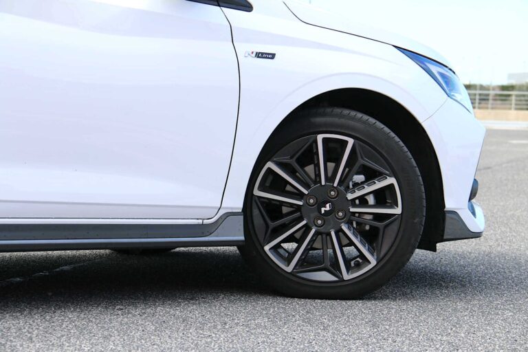 Hyundai i20 N Line 1.0 T-GDI: test drive