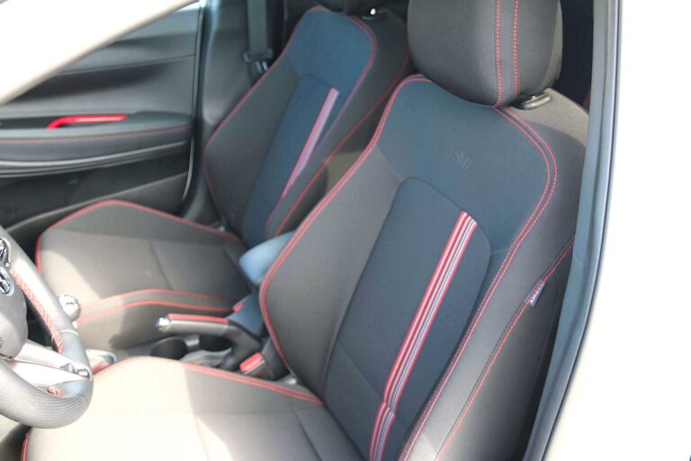 Hyundai i20 N Line 1.0 T-GDI: test drive