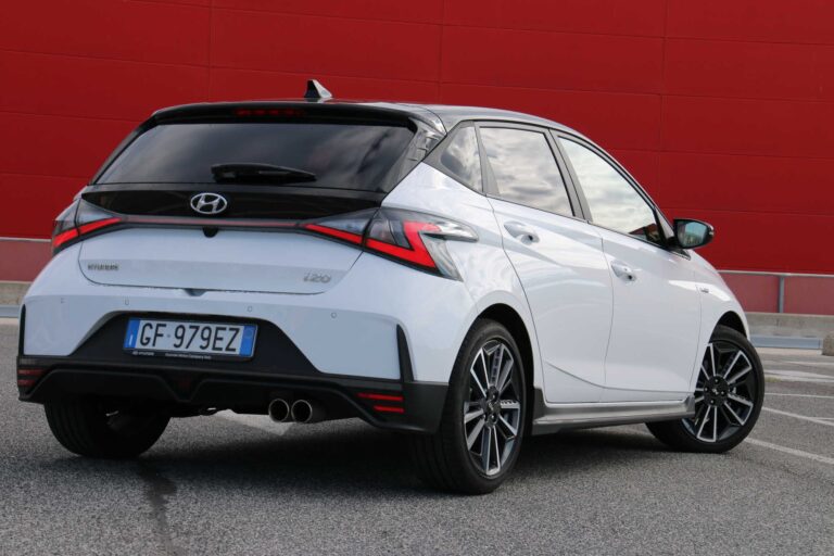 Hyundai i20 N Line 1.0 T-GDI: test drive