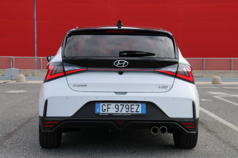 Hyundai i20 N Line 1.0 T-GDI: test drive