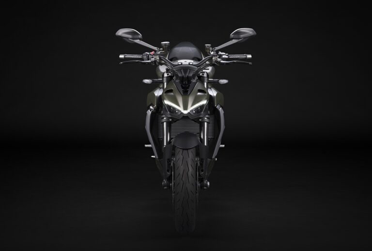 Ducati Streetfighter V2: la tinta Storm Green