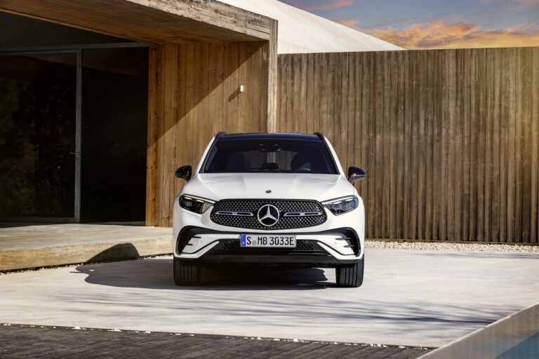 Mercedes GLC 2022: immagini ufficiali
