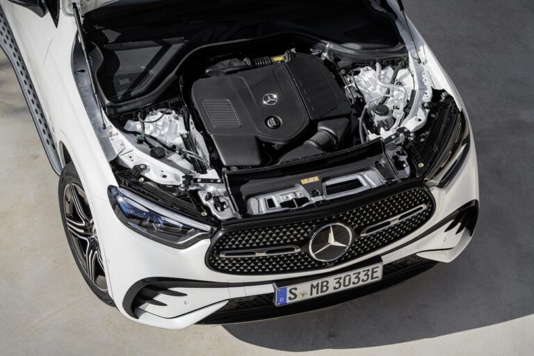 Mercedes GLC 2022: immagini ufficiali