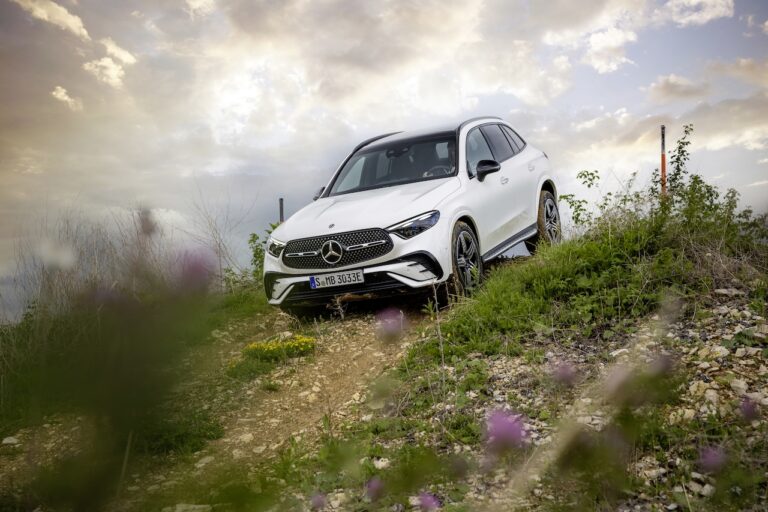 Mercedes GLC 2022: immagini ufficiali