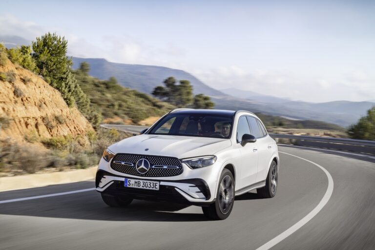 Mercedes GLC 2022: immagini ufficiali