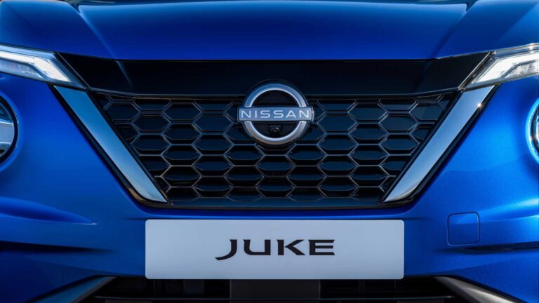 Nissan Juke Hybrid: immagini ufficiali