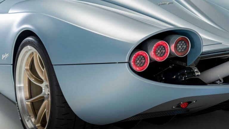 Pagani Huayra Codalunga: le immagini